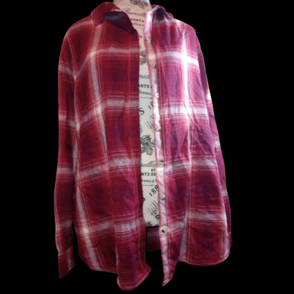 NWOT Jachs Girlfriend Red Plaid Flannel Button‑Up Shirt Womens Large Long Sleeve - Picture 2 of 10